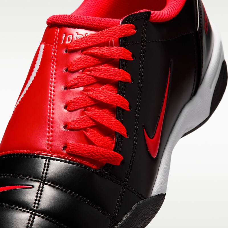 Nike Total 90 III 